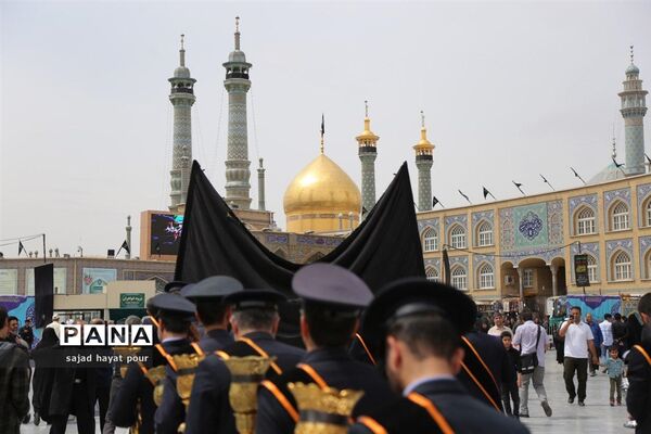 دسته عزاداری خادمان  حرم حضرت فاطمه معصومه