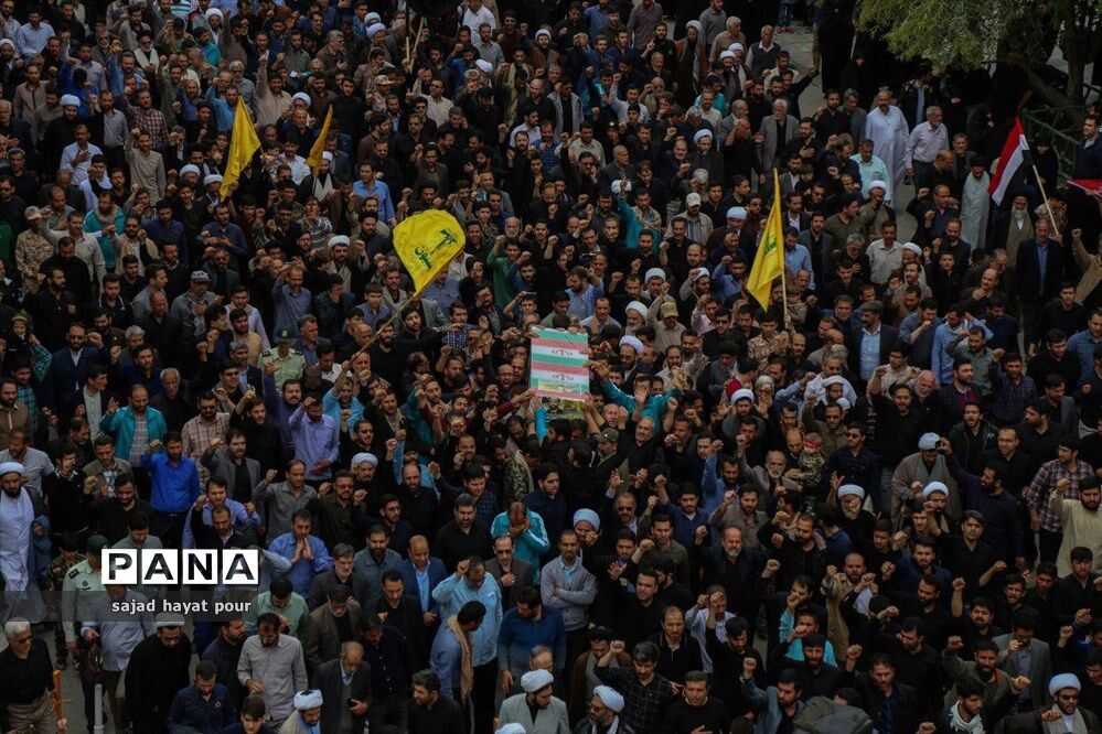 تشییع پیکر شهید مدافع حرم محمد مهدی لطفی نیاسر