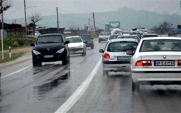 بارش باران در ۹ محور مواصلاتی