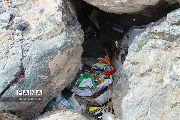 زباله گریبانگیر بند دره