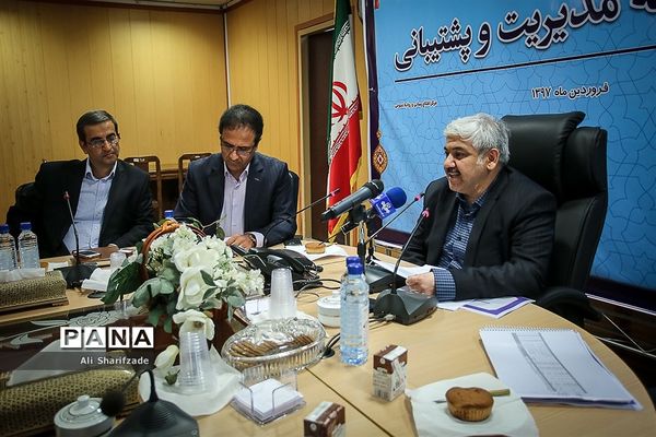 نشست خبری معاون توسعه مدیریت و پشتیبانی وزارت آموزش و پرورش