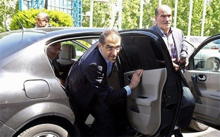 حاشیه‌های حضور وزیر بهداشت در مجلس؛ پای قوه قضائیه هم وسط آمد