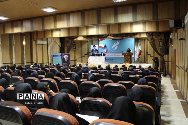 برگزاری نهمین دوره مجلس دانش آموزی استان فارس در شیراز