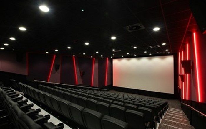 تنور داغ سینما با اکران «چهارراه استانبول» تا »عصبانی نیستم»