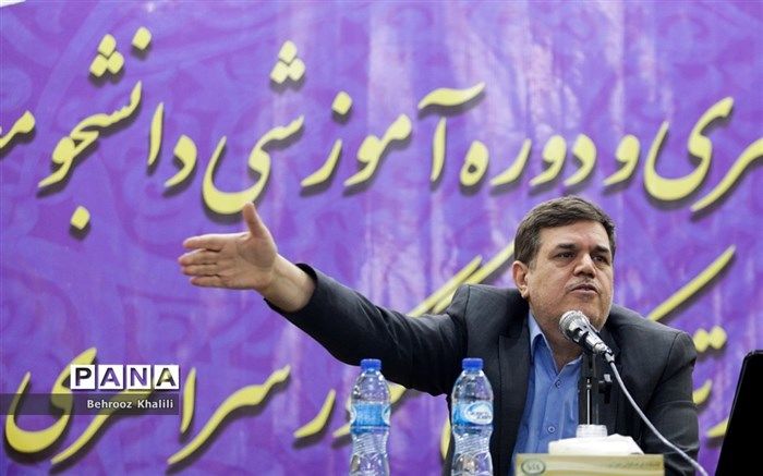 سرپرست دانشگاه فرهنگیان: شغل معلمی یک اتفاق نیست یک توفیق است