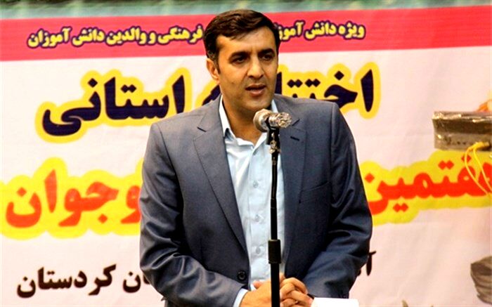 معاون تربیت بدنی و سلامت آموزش و پرورش کردستان خبر داد:  راهیابی 4 هزار و 512 اثر دانش آموز استان به مرحله استانی جشنواره نوجوان سالم