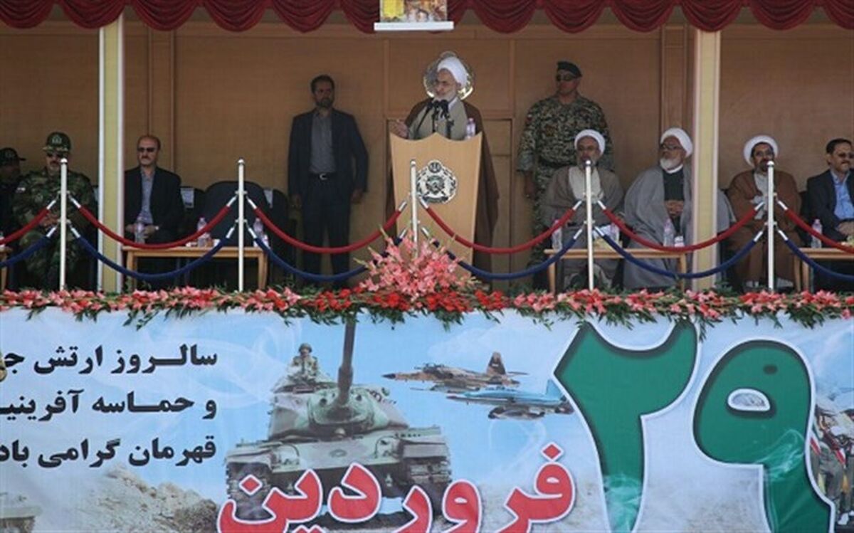 دشمنان با گفتگو و منطق متقاعد نمی‌شوندآن‌ها زبان موشک را درک می‌کنند