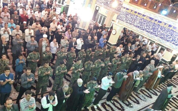  امام حسین بزرگترین پاسدار اسلام و قرآن است