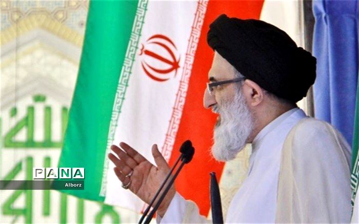 نماینده ولی‌فقیه در استان البرز: مقابله با نفوذ و مبارزه با فساد، دو اولویت مهم دستگاه‌ها است
