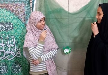 «دورهمی متفاوت» دختران نوجوان در مسجد