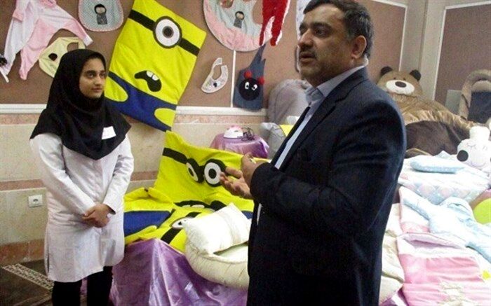 75 نمایشگاه در 75 هنرستان فنی و حرفه ای و کاردانش این استان همزمان با هفته مشاغل برپا شده است
