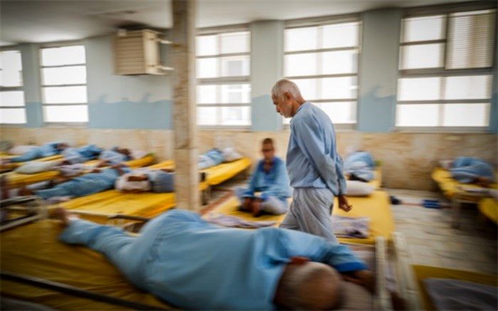 امینی‌فرد، عضو کمیسیون بهداشت:  ۴۰ درصد به تخت‌های روانپزشکی کشور اضافه شد اما جوابگوی  مراجعان نیست