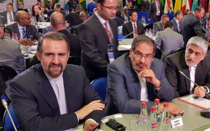 شمخانی: هر توافقی که اروپا و آمریکا در مورد آینده برجام بکنند از نظر ما بی اعتبار و فاقد ارزش است