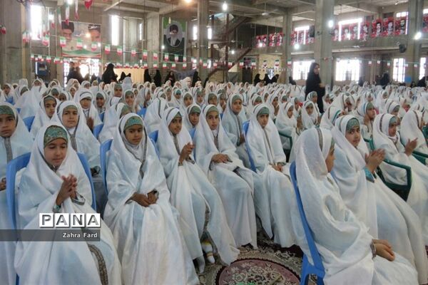 مراسم جشن عبادات دانش آموزان نیریزی