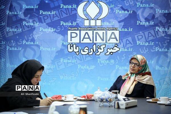 حضور ناهید خداکرمی  عضو شورای شهر تهران در خبرگزاری پانا