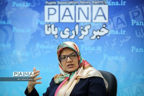 حضور ناهید خداکرمی  عضو شورای شهر تهران در خبرگزاری پانا