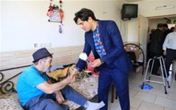 بازدید اعضای شورای شهر و مدیران شهری از آسایشگاه خیریه سالمندان امیرالمومنین(ع)