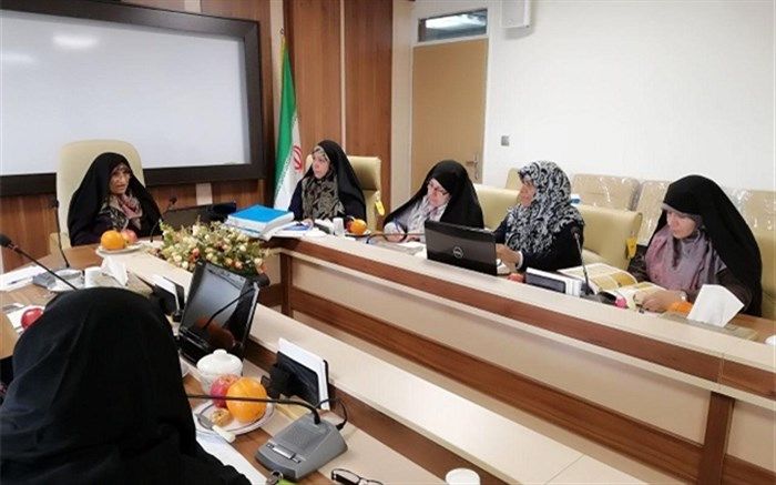 مدیرکل امور زنان آموزش و پرورش: بسیاری از اهداف حوزه زنان از طریق برون سپاری به دیگر حوزه‌های ستادی محقق می‌شود