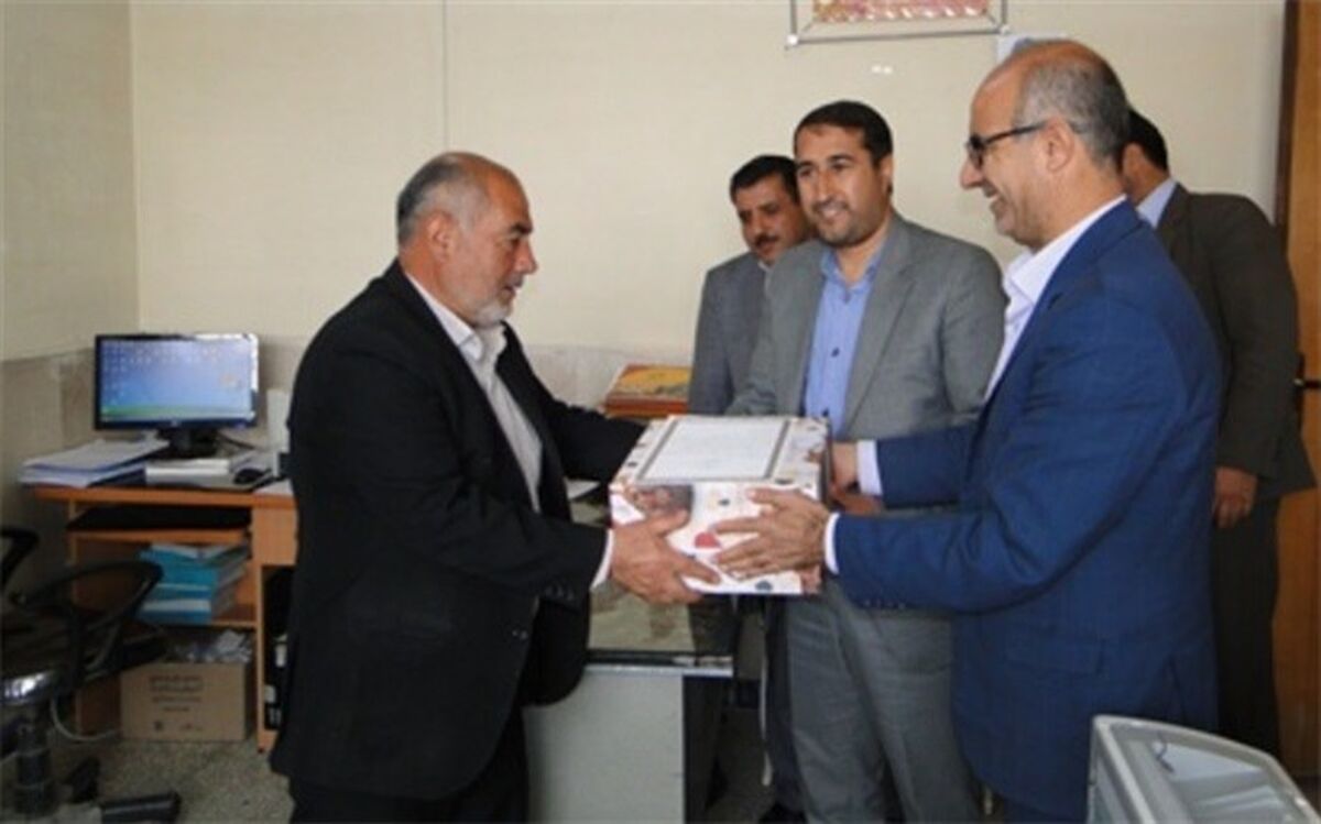 تجلیل از همکاران جانباز آموزش و پرورش شهرستان سمیرم