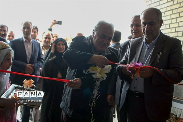 افتتاح مدرسه خیرساز مرحومه حمیده اشکان نژاد در روستای فتح آباد