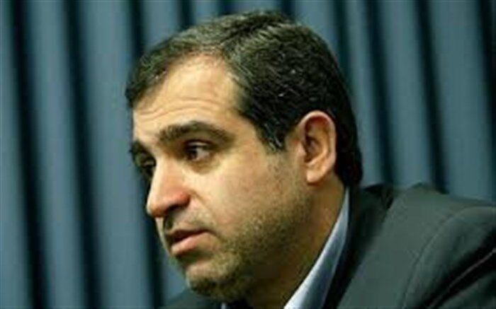 مدیر مسئول روزنامه شرق با قرار وثیقه آزاد شد