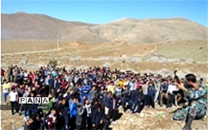 اردوی عملی درس آمادگی دفاعی پایه دهم مدارس پسرانه شهرستان ساوجبلاغ