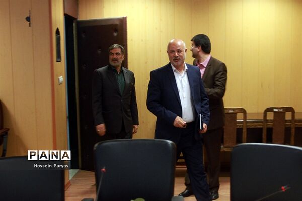 نشست خبری رئیس سازمان بسیج فرهنگیان به مناسبت هفته بزرگداشت مقام معلم و هفته بسیج فرهنگیان