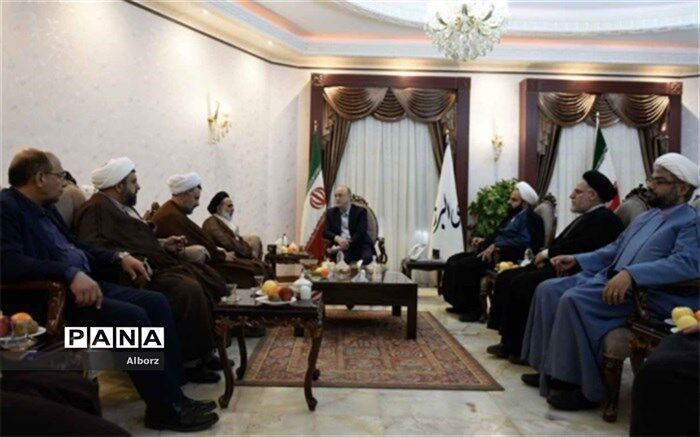 استاندار البرز: طلاب حوزه های علمیه در پیشگیری از آسیب های اجتماعی نقش آفرین هستند