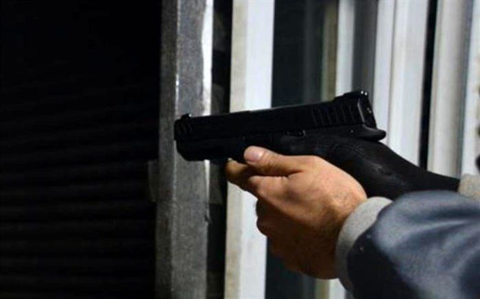 یک رسانه عبری مدعی شد:   اسرائیل چند سال قبل قصد ترور یک مسئول برنامه هسته‌ای ایران را داشت