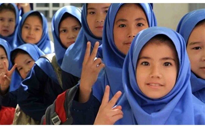 رئیس سازمان نهضت سوادآموزی: 54 درصد پناه‌جویان افغان در ایران باسواد شدند