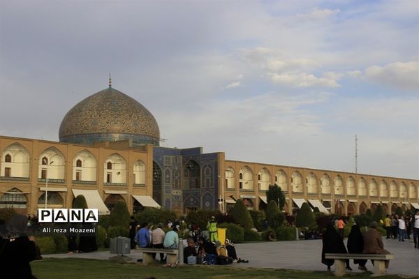 میدان نقش جهان اصفهان