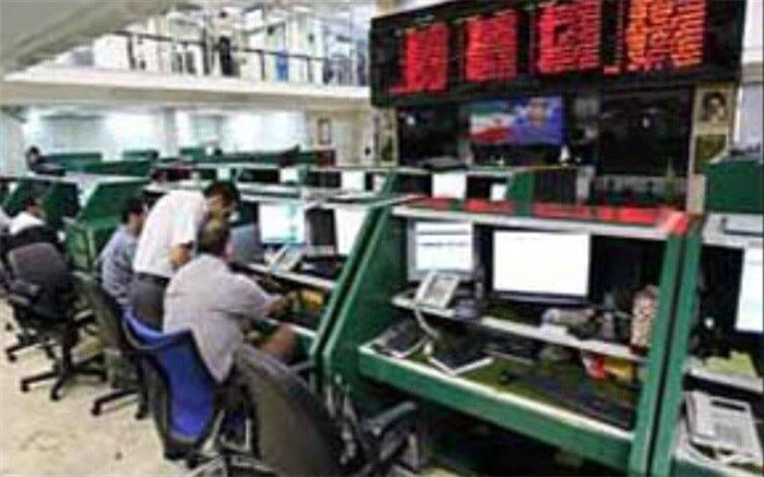 بورس واکنش منفی به خروج آمریکا از برجام نشان نداد