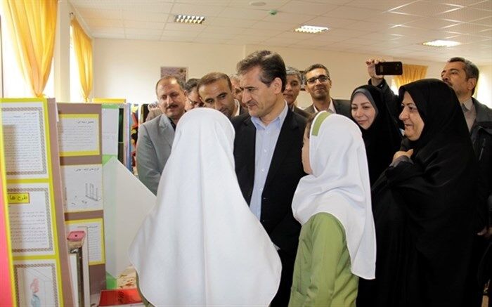 نمایشگاه استانی جشنواره جابربن حیان در سنندج افتتاح شد