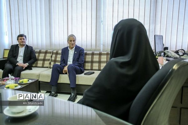 بازدید رئیس مجمع خیرین مدرسه‌ساز شهر تهران از خبرگزاری پانا