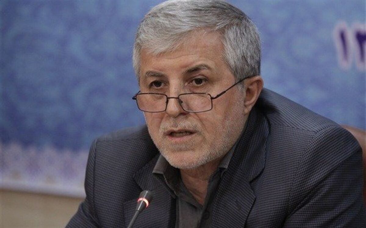 معاون آموزشی وزیر علوم: ادغام رشته‌های پزشکی و غیرپزشکی پیگیری می‌شود