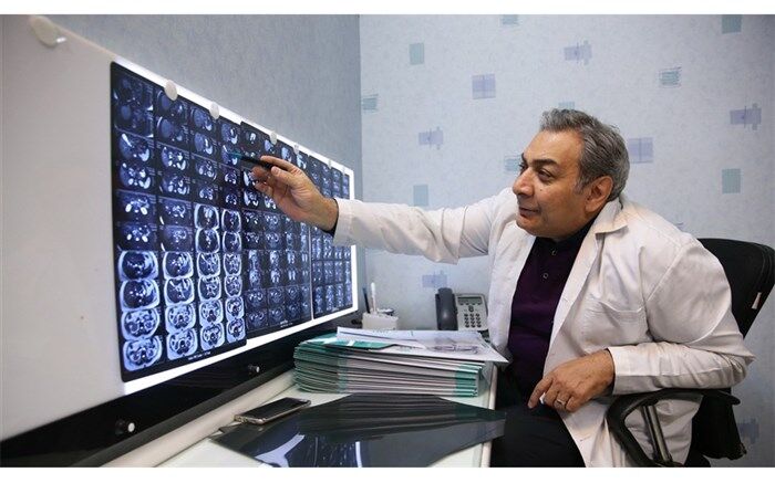 تشکیل تیم‌های کارشناسی برای شناسایی دانش‌آموزان بیمار