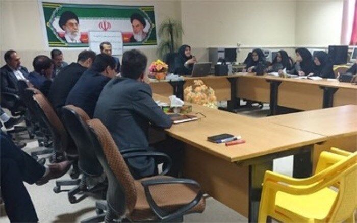کارگاه آموزشی سواد رسانه در سمیرم