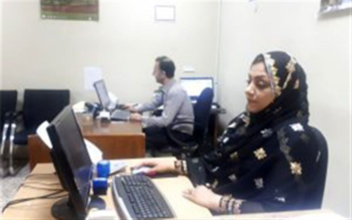 حضور بانوان شاغل درمیراث فرهنگی هرمزگان با پوشش سنتی در محل کار