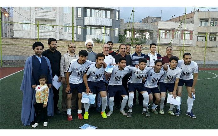 تیم آموزشگاه ایمان  قهرمان فوتسال فرهنگیان نیشابور شد