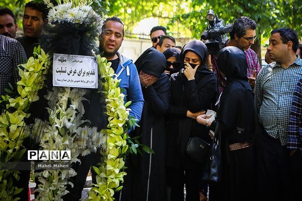 تشییع پیکر مرحوم قاسم افشار