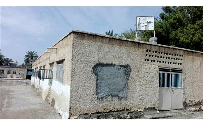 وجود بیش از 120 مدرسه تخریبی در میناب