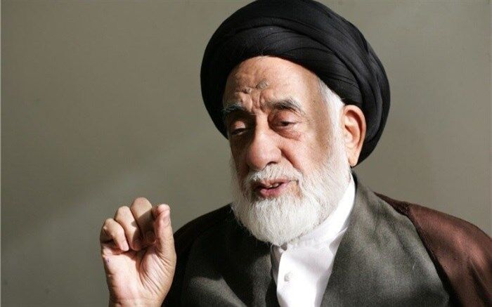پیکر مرحوم حجت الاسلام طباطبایی در تهران تشییع شد