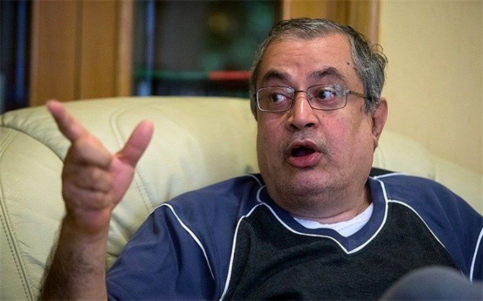 حجاریان: برای روحانی خواب دیده‌اند و میخواهند مردم به نبود او رضایت دهند