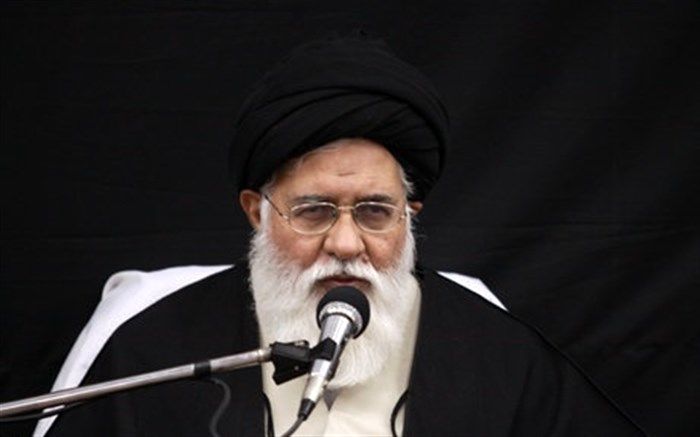 علم الهدی: چرا در مقابل ضربه خوردن شکم‌مان و  تکه کاغذ بی‌ارزشی به نام دلار مقاومت نکنیم؟