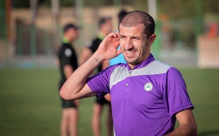 قاسم حدادی فر با ذوب‌آهن تمدید کرد