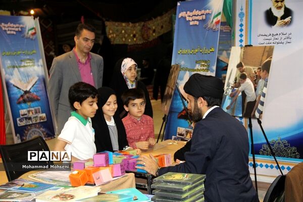 هفتمین روز نمایشگاه قرآن کریم در مصلی امام خمینی (ره)