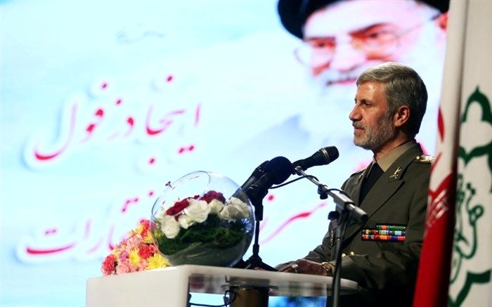 وزیر دفاع: سردمداران آمریکا از گذشته عبرت بگیرند