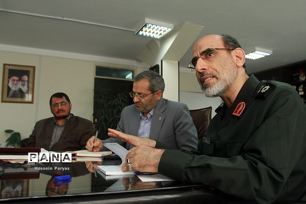 نشست تخصصی اردوهای دانش آموزی راهیان نور