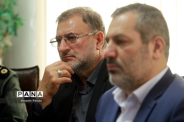 نشست تخصصی اردوهای دانش آموزی راهیان نور