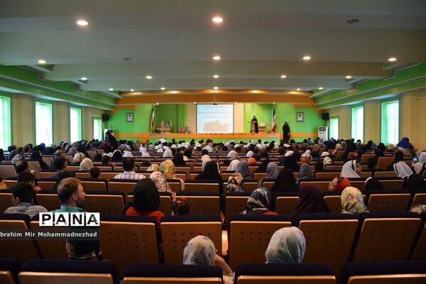 تجلیل منتخبان چهارمین مرحله مسابقات روز حل مسئله ریاضی در بابل